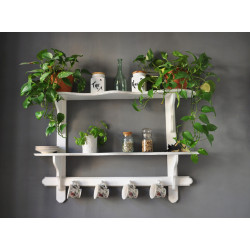 Полка для кухни